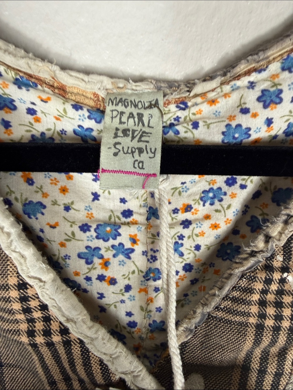 Magnolia Pearl Patchwork Andriy Vest - Picture 5 of 9